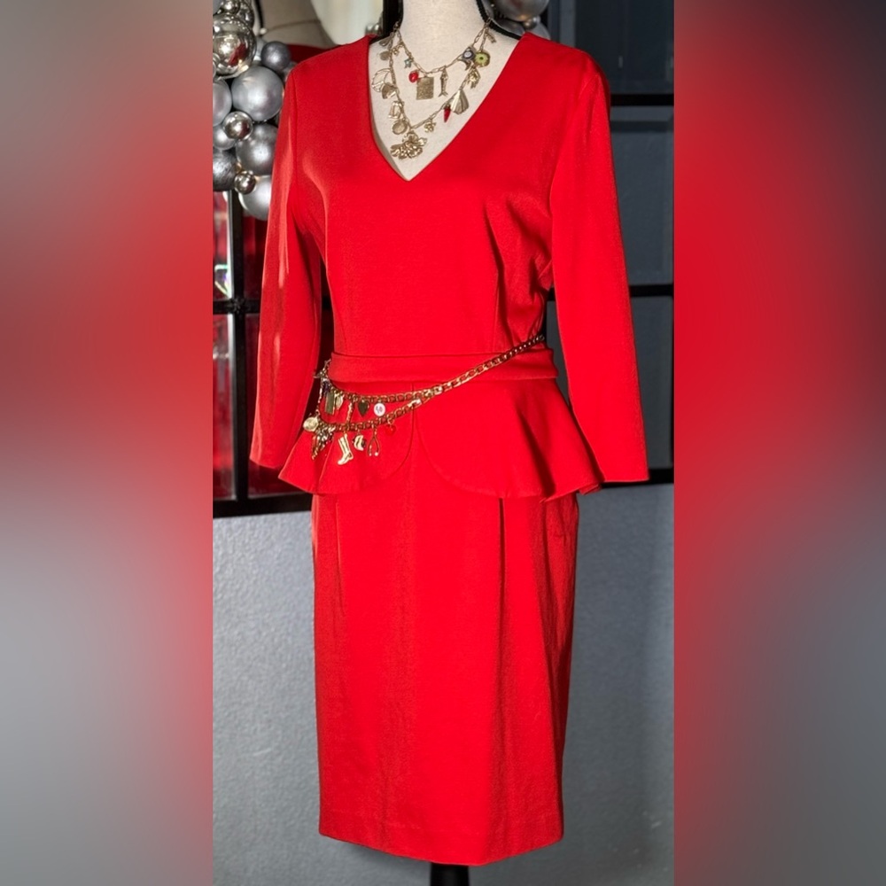 Anthropologie size 12 dress em stretch Red perfect for Christmas🌲 ♥️